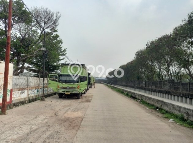 Tanah untuk Disewa di Jakarta Utara Luas 8300m2 Tanah untuk Disewa di Jakarta Utara Luas 8300m2