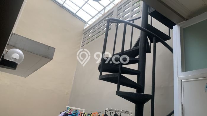 Hunian Elit LB 116m2 Siap Pakai Desain Elegan di Gading Serpong, Tangerang Hunian Elit LB 116m2 Siap Pakai Desain Elegan di Gading Serpong, Tangerang