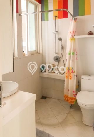 Hunian Mewah LB 258m2 Siap Pakai Desain Elegan di Alam Sutera, Tangerang Hunian Mewah LB 258m2 Siap Pakai Desain Elegan di Alam Sutera, Tangerang