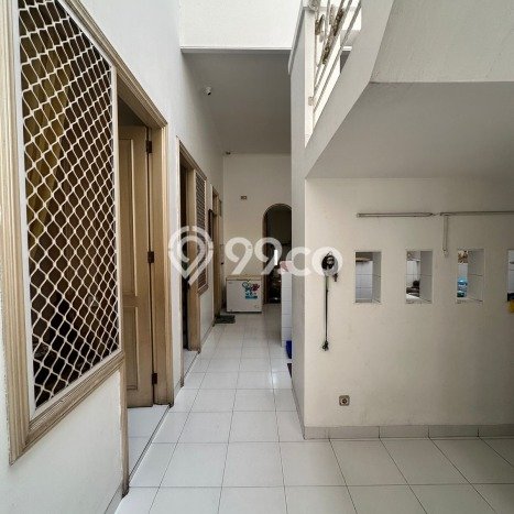 Rumah Eksklusif Dijual LT 720m2 di Kebon Jeruk, Jakarta Barat Rumah Eksklusif Dijual LT 720m2 di Kebon Jeruk, Jakarta Barat