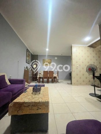 Rumah Modern 4 KT di BSD Graha Raya Tangerang Semi Furnished Rumah Modern 4 KT di BSD Graha Raya Tangerang Semi Furnished