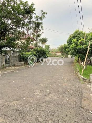 Rumah Elit Modern Tanpa Renovasi di Pondok Ranji Tangerang Rumah Elit Modern Tanpa Renovasi di Pondok Ranji Tangerang