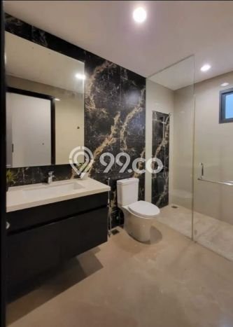 Jual Rumah Luas Elegan Dengan View Eksklusif di BSD, Tangerang Jual Rumah Luas Elegan Dengan View Eksklusif di BSD, Tangerang