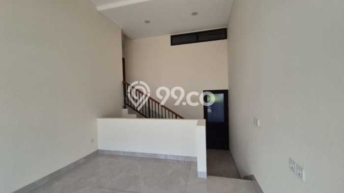 BEST DEAL! Rumah Siap Huni di BSD, Luas 197m² Bangunan 289m² BEST DEAL! Rumah Siap Huni di BSD, Luas 197m² Bangunan 289m²