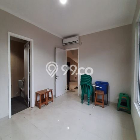 Rumah Minimalis 3 Kamar LT 84m2 di Graha Raya Rumah Minimalis 3 Kamar LT 84m2 di Graha Raya