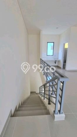 Ruko Bagus Dijual di Gading Serpong Tangerang Strategis Cocok untuk Kembangkan Bisnis Ruko Bagus Dijual di Gading Serpong Tangerang Strategis Cocok untuk Kembangkan Bisnis