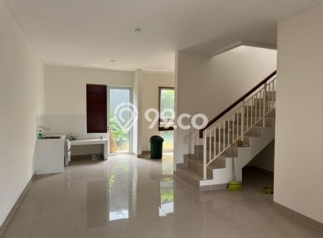 Rumah Area Nyaman kawasan Gading Serpong, Tangerang, Luas 105m² LB 124m² Rumah Area Nyaman kawasan Gading Serpong, Tangerang, Luas 105m² LB 124m²