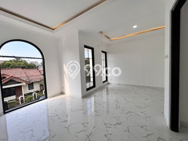 Jual Rumah Eksklusif 3 KT di BSD, Tangerang Jual Rumah Eksklusif 3 KT di BSD, Tangerang