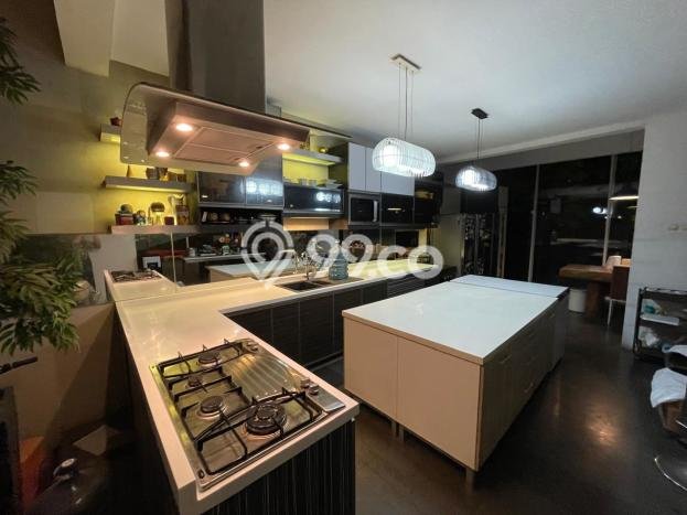Dijual Rumah Mewah Megah Dengan View Cantik di Petukangan, Jakarta Selatan Dijual Rumah Mewah Megah Dengan View Cantik di Petukangan, Jakarta Selatan