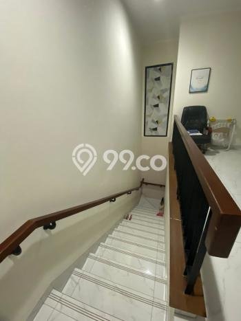 Rumah Modern 4 KT LT 160m2 di Suvarna Sutera Rumah Modern 4 KT LT 160m2 di Suvarna Sutera