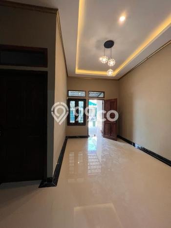 Rumah Strategis Minimalis Lb 50m2 di Curug, Tangerang Rumah Strategis Minimalis Lb 50m2 di Curug, Tangerang