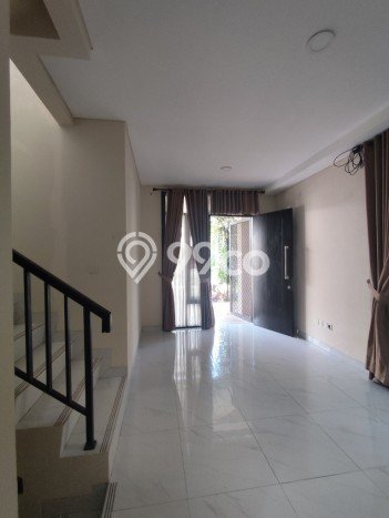 Rumah sewa siap pakai 3 Kamar Tidur di Suvarna Sutera, Tangerang Rumah sewa siap pakai 3 Kamar Tidur di Suvarna Sutera, Tangerang