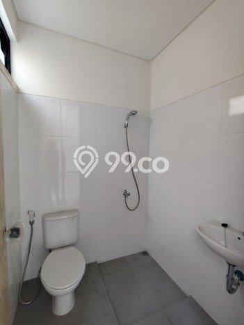 Dijual Hunian Rumah Terawat 3 Kamar di Suvarna Sutera, Tangerang Dijual Hunian Rumah Terawat 3 Kamar di Suvarna Sutera, Tangerang