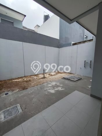 Disewakan! Rumah 3 Kamar Tidur &
2 Kamar Mandi di Suvarna Sutera, Tangerang Disewakan! Rumah 3 Kamar Tidur &
2 Kamar Mandi di Suvarna Sutera, Tangerang