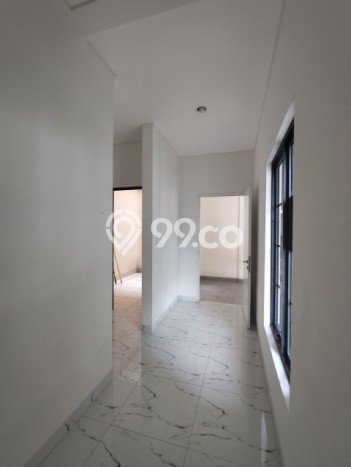 Dijual Rumah Modern 4 KT di Suvarna Sutera, Tangerang Dijual Rumah Modern 4 KT di Suvarna Sutera, Tangerang
