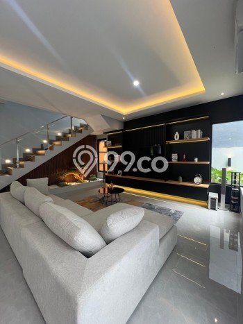 Rumah Elit LB 250m2 Siap Pakai Desain Elegan di BSD Nusaloka, Tangerang Rumah Elit LB 250m2 Siap Pakai Desain Elegan di BSD Nusaloka, Tangerang