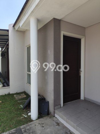 Rumah Luas Asri 2 KT Siap Pakai di Suvarna Sutera Tangerang Rumah Luas Asri 2 KT Siap Pakai di Suvarna Sutera Tangerang