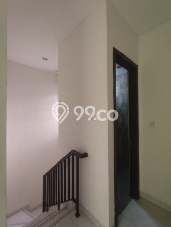 Jual Rumah Eksklusif 3 KT di Suvarna Sutera, Tangerang Jual Rumah Eksklusif 3 KT di Suvarna Sutera, Tangerang