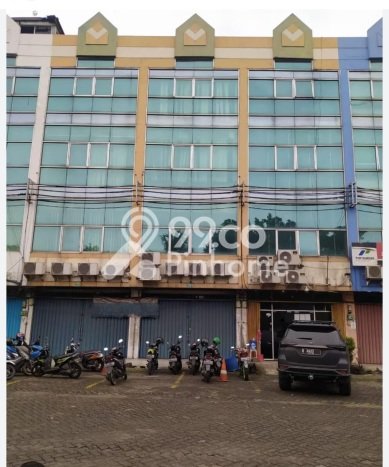 Dijual Ruko Strategis di Tanjung Priok, Luas 554m2m², Jalan Utama, Area Bisnis Dijual Ruko Strategis di Tanjung Priok, Luas 554m2m², Jalan Utama, Area Bisnis