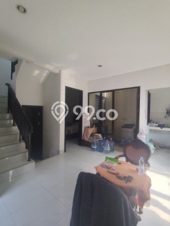 Rumah Luas Asri 4 KT Siap Huni di Suvarna Sutera Tangerang Rumah Luas Asri 4 KT Siap Huni di Suvarna Sutera Tangerang