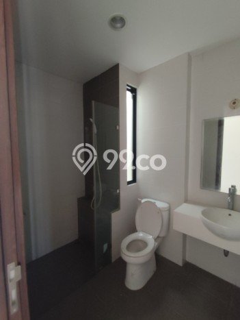 Rumah Disewakan Tangerang LT 200m2 LB 233m2 Kawasan Suvarna Sutera Rumah Disewakan Tangerang LT 200m2 LB 233m2 Kawasan Suvarna Sutera