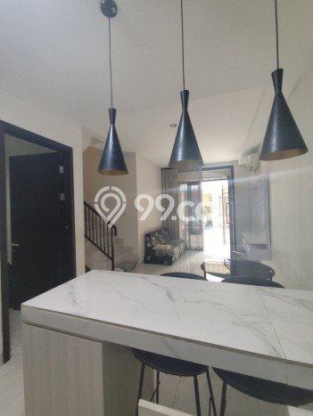 Rumah Minimalis 3 KT di Suvarna Sutera Tangerang Semi Furnished Rumah Minimalis 3 KT di Suvarna Sutera Tangerang Semi Furnished