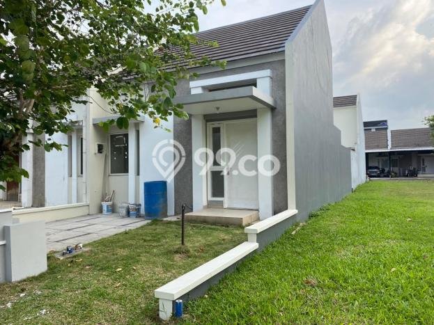 Rumah Luas Asri 2 KT Siap Pakai di Suvarna Sutera Tangerang Rumah Luas Asri 2 KT Siap Pakai di Suvarna Sutera Tangerang