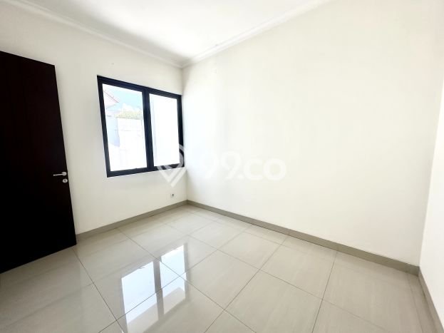 Jual Rumah Luas Elegan Dengan View Cantik di BSD The Icon, Tangerang Jual Rumah Luas Elegan Dengan View Cantik di BSD The Icon, Tangerang