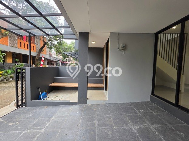 Dijual Rumah Eksklusif 2 KT di Gading Serpong, Tangerang Dijual Rumah Eksklusif 2 KT di Gading Serpong, Tangerang