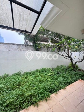 For Sale! Luxury House LT 215m2 Desain Elegan di BSD For Sale! Luxury House LT 215m2 Desain Elegan di BSD