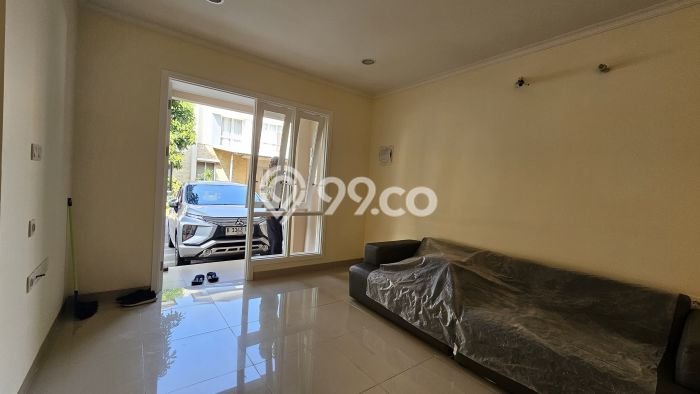 Rumah Modern 2 KT di Gading Serpong Tangerang Rumah Modern 2 KT di Gading Serpong Tangerang