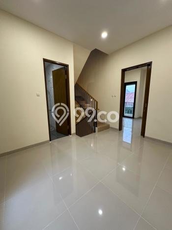 Rumah Luxury Modern Tanpa Renovasi di Alam Sutera Tangerang Rumah Luxury Modern Tanpa Renovasi di Alam Sutera Tangerang
