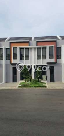 Rumah Luas Asri 3 KT Siap Huni di BSD Tangerang Rumah Luas Asri 3 KT Siap Huni di BSD Tangerang
