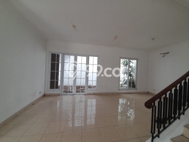 Jual Rumah Luas Elegan Dengan View Cantik di BSD, Tangerang Jual Rumah Luas Elegan Dengan View Cantik di BSD, Tangerang