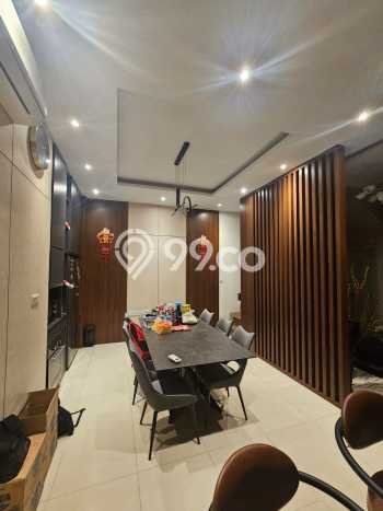 Hunian Elit LB 158m2 Siap Pakai Desain Elegan di Gading Serpong, Tangerang Hunian Elit LB 158m2 Siap Pakai Desain Elegan di Gading Serpong, Tangerang