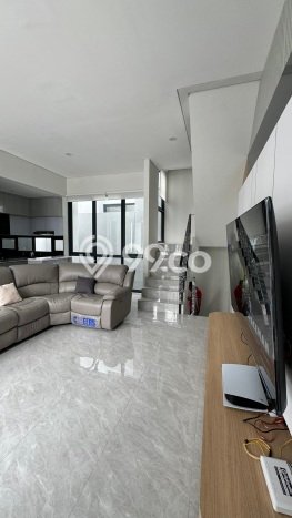 Rumah Luxury Modern Tanpa Renovasi di BSD Tangerang Rumah Luxury Modern Tanpa Renovasi di BSD Tangerang