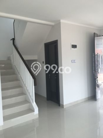 For Sale Rumah Mewah Exclusive di Pondok Aren, Tangerang Selatan For Sale Rumah Mewah Exclusive di Pondok Aren, Tangerang Selatan