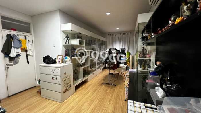 Rumah Luxury Modern Siap Huni di BSD Tangerang Rumah Luxury Modern Siap Huni di BSD Tangerang