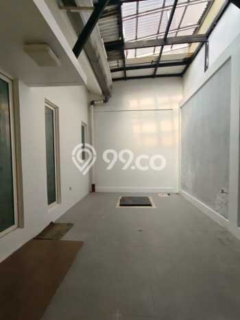 Rumah Elit Modern Siap Huni di Gading Serpong The Spring Tangerang Rumah Elit Modern Siap Huni di Gading Serpong The Spring Tangerang