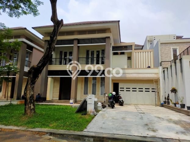 Hunian Elit LB 270m2 Siap Pakai Desain Elegan di Alam Sutera, Tangerang Hunian Elit LB 270m2 Siap Pakai Desain Elegan di Alam Sutera, Tangerang