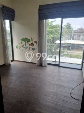 Jual Rumah Eksklusif 3 KT di BSD City, Tangerang Jual Rumah Eksklusif 3 KT di BSD City, Tangerang