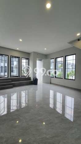 For Sale! Luxury House LT 120m2 Desain Elegan di BSD Green Wich For Sale! Luxury House LT 120m2 Desain Elegan di BSD Green Wich