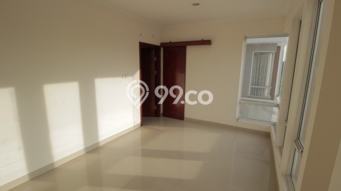 Rumah Minimalis 3 Kamar LT 180m2 di Modernland Rumah Minimalis 3 Kamar LT 180m2 di Modernland