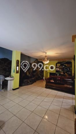Rumah Elit Modern Tanpa Renovasi di Ragunan Jakarta Selatan Rumah Elit Modern Tanpa Renovasi di Ragunan Jakarta Selatan