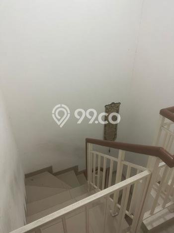 For Sale Rumah 3 Kamar Lokasi Strategis Nyaman dan Strategis di Jati Uwung For Sale Rumah 3 Kamar Lokasi Strategis Nyaman dan Strategis di Jati Uwung