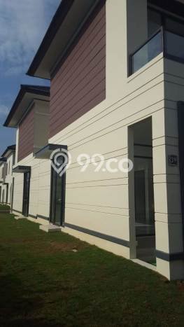 Rumah Luas Asri 4 KT Siap Pakai di Suvarna Sutera Tangerang Rumah Luas Asri 4 KT Siap Pakai di Suvarna Sutera Tangerang