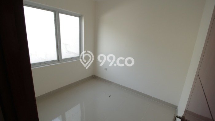 Rumah Minimalis 3 Kamar LT 180m2 di Modernland Rumah Minimalis 3 Kamar LT 180m2 di Modernland