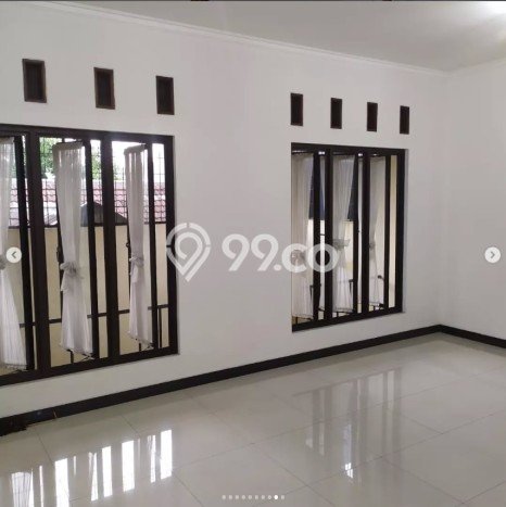 For Sale! Luxury House LT 162m2 Desain Elegan di Taman Galaxy For Sale! Luxury House LT 162m2 Desain Elegan di Taman Galaxy