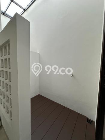 Rumah Strategis Modern Lb 100m2 di Depok, Cirebon Rumah Strategis Modern Lb 100m2 di Depok, Cirebon