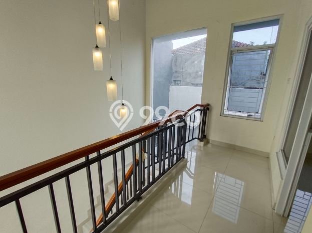 Rumah Luas Asri 3 KT Siap Pakai di Galaxy Bekasi Rumah Luas Asri 3 KT Siap Pakai di Galaxy Bekasi